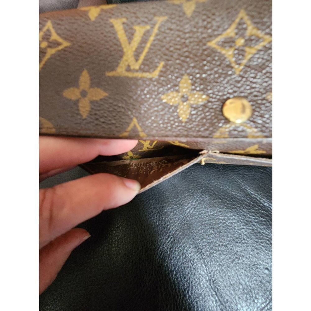 Louis Vuitton vintage Sarah Wallet with DUSTBAG - Picture 13 of 13